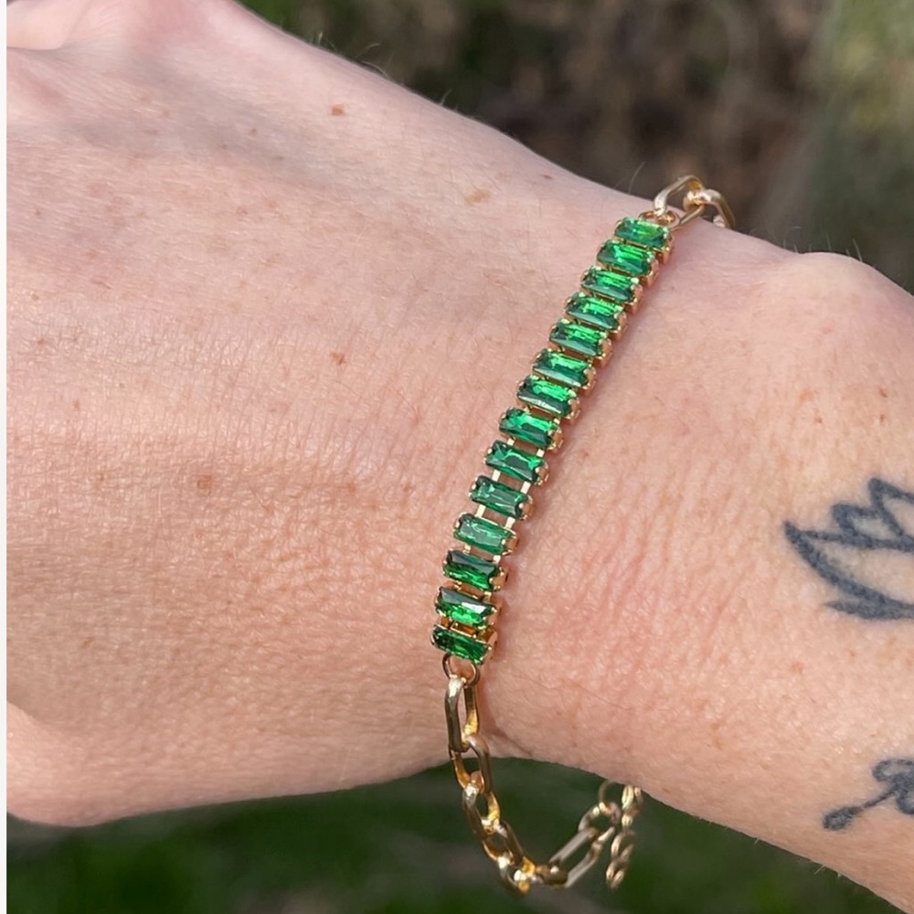 Bright green crystal bracelet